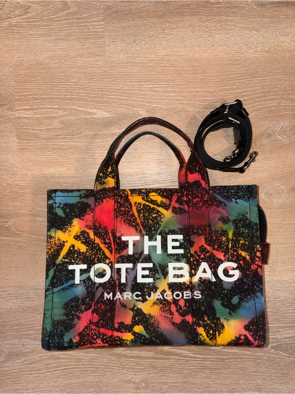 Medium Marc Jacobs “Rainbow Splatter” 🌈 The Tote Bag